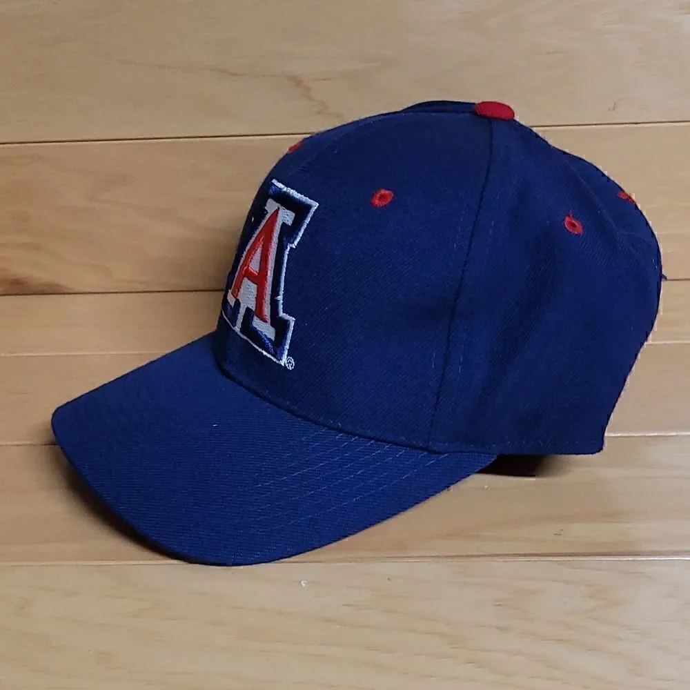 Vintage Arizona Wildcats 7 1/4 Fitted Hat Cap Blue Red White Zephyr